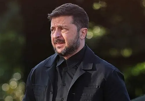 تیک‌های عجیب زلنسکی در حین سخنرانی سوژه شد!