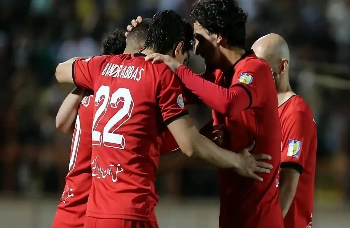 تراکتوری‌ها مراقب پرچم باشید!