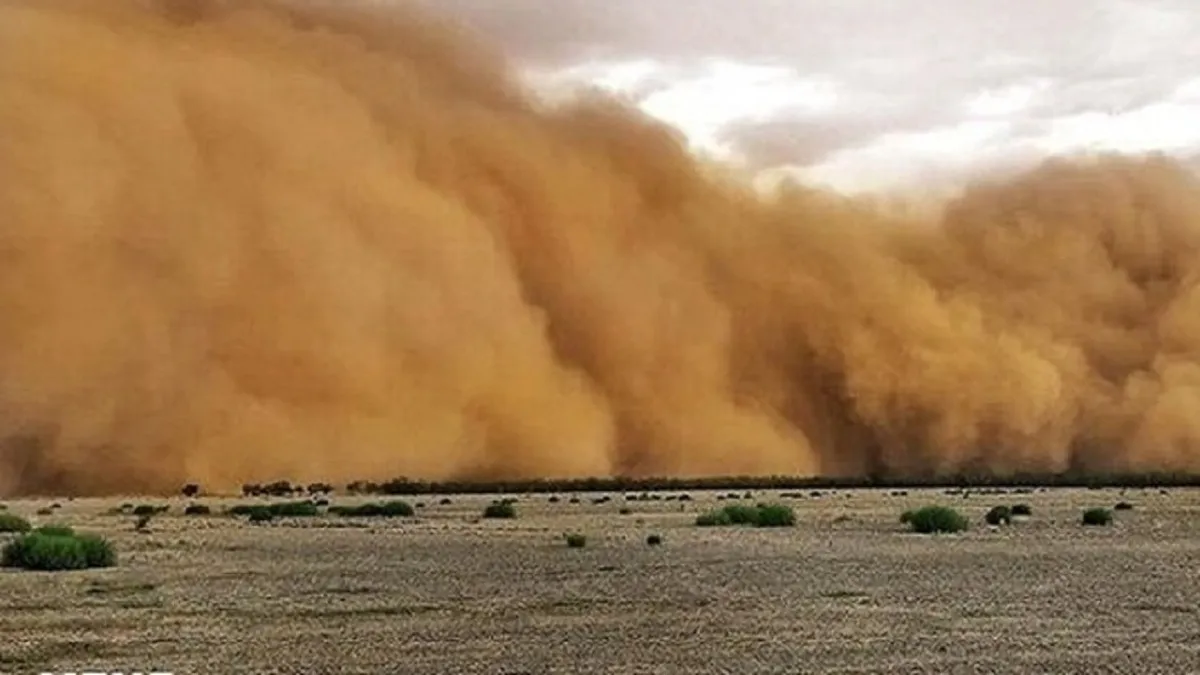 سالانه ۲ میلیارد تن شن و غبار وارد جو می‌شود