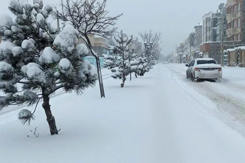 دمای پایتخت سه درجه می‌شود