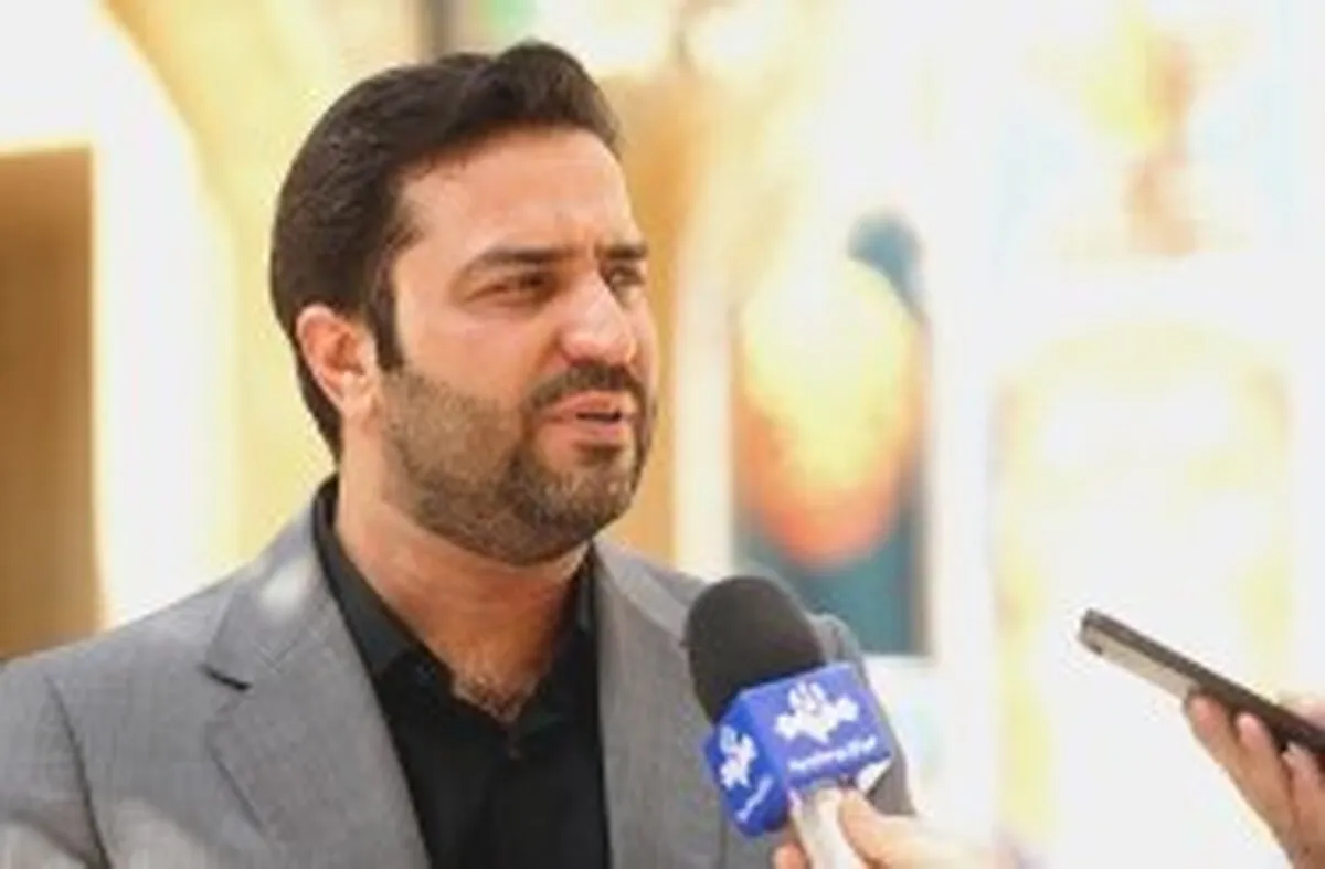 همه روزهای خدمت، روز دولت است