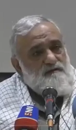 محمود احمدی نژاد دین ندارد و نمی‌تواند آدم سالمی باشد