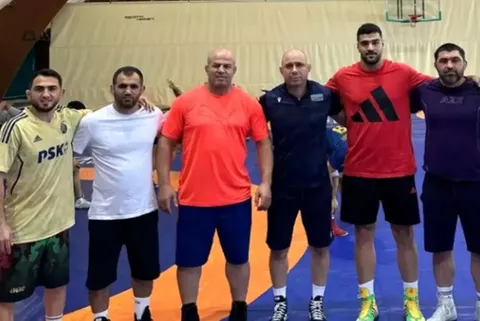 معصومی بدون توجه به صحبت‌های دبیر از ایران رفت!