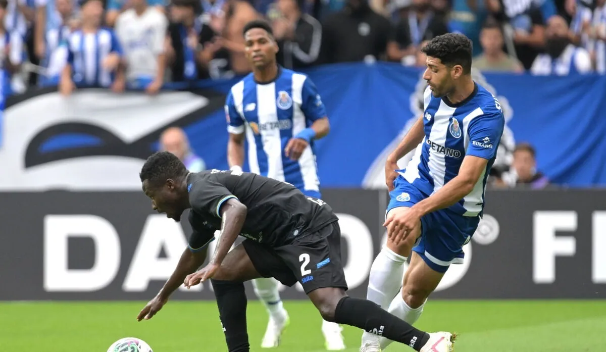 عکس| انفجار مقابل چشمان طارمی؛ پورتو تلفات داد!