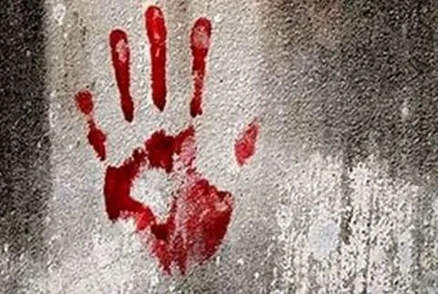 قتل زنی که به خاطر طلاق توسط پدرش کشته شد