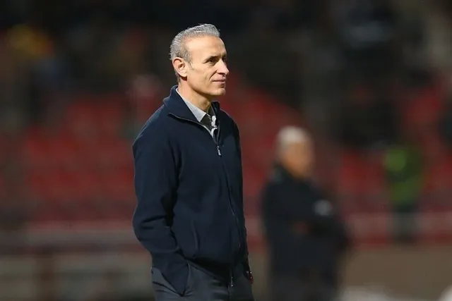 پاسخ مربی مشهور به پیشنهاد استقلال: من پرسپولیسی هستم!