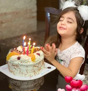 صلوات فرستادن دخترِ جواد نکونام پیروزی استقلال
