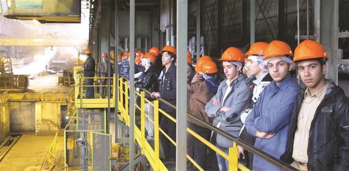 رشد ۲۸۰ درصدی بازدید مردم و مسئولان استان و كشور از فولاد مباركه