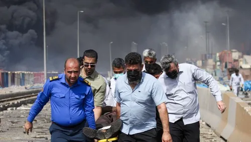 تداوم آتش سوزی عظیم در بندر شهید رجایی