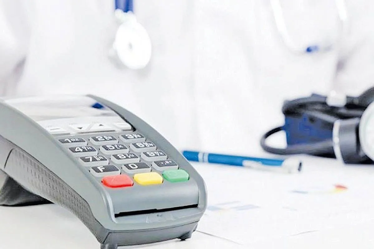 این تابلو راه فرار مالیاتی پزشکان را بست + عکس