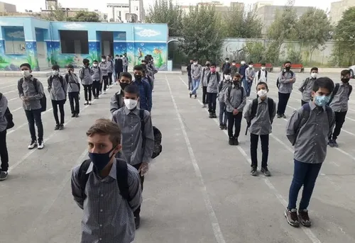 شهریه&zwnj;های دلاری در برخی مدارس تهران