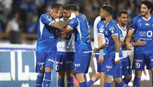 نفس نکونام پشت سر پرسپولیس در کورس قهرمانی